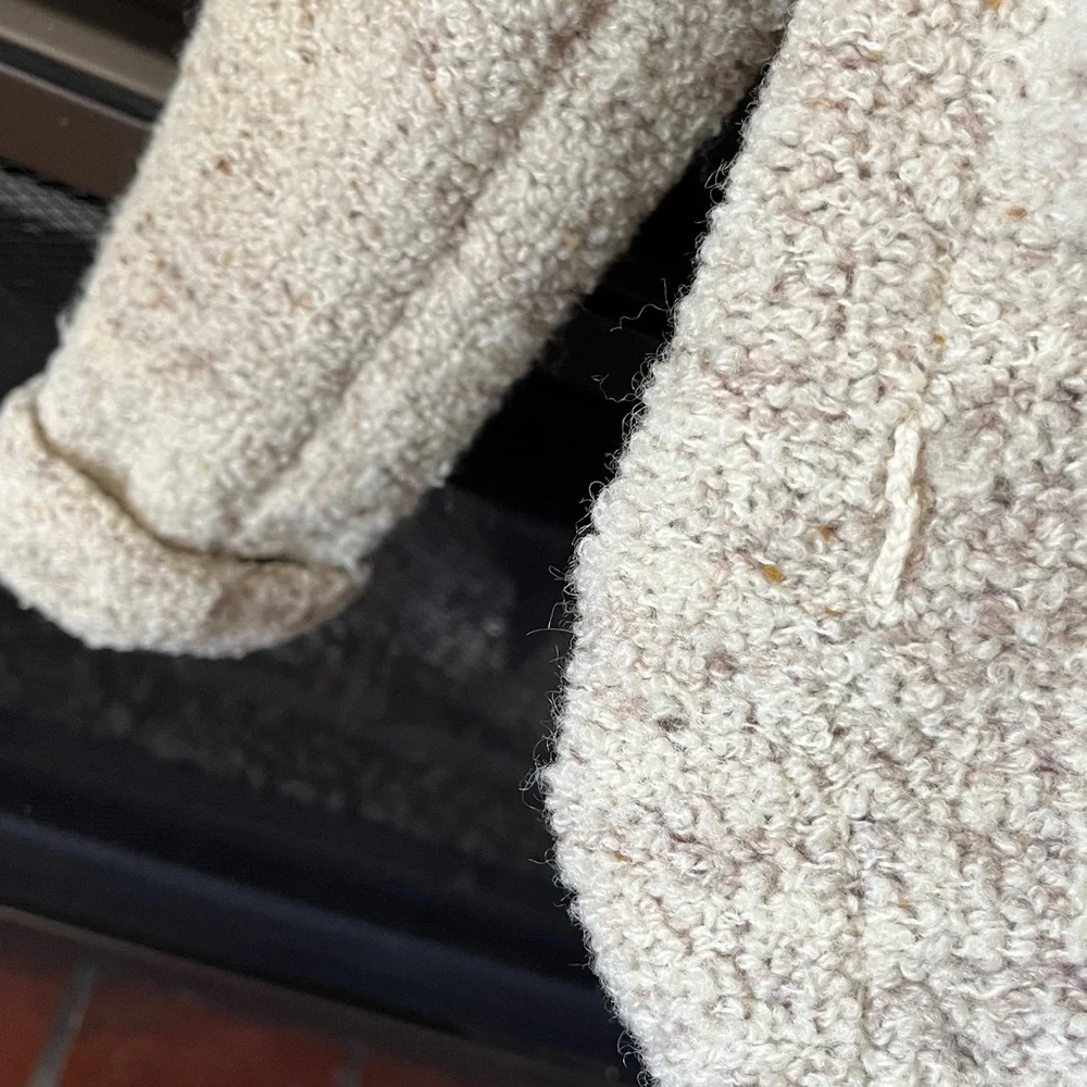 Wool (80%) Nubby Wrap Sweater - Picture 4 of 4